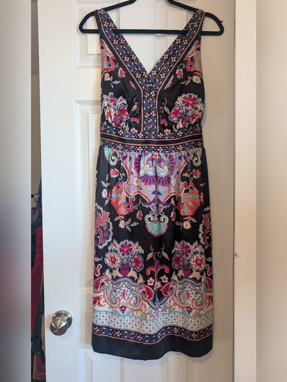 Avenue Boho V-Neck Abstract Print Dress - Size 16